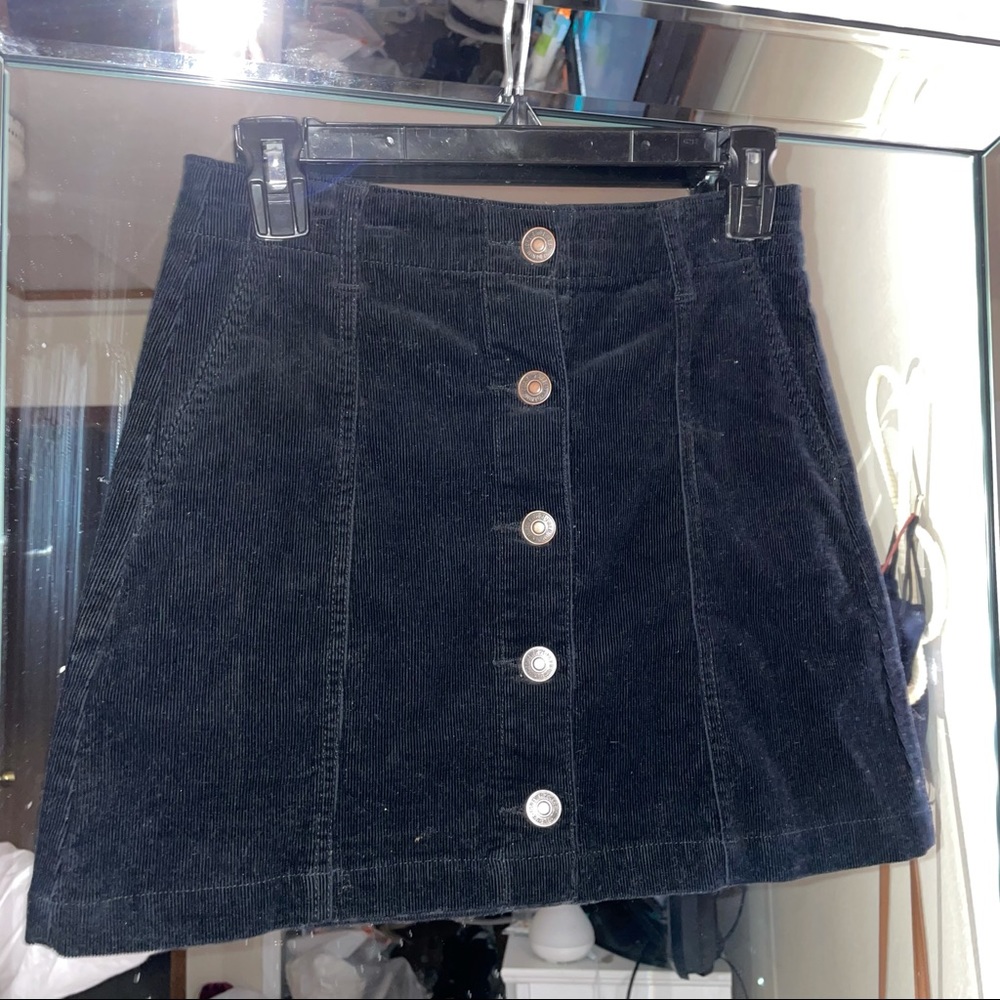Forever 21 black velvet button skirt